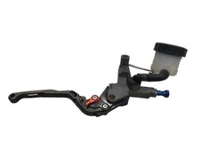 Maitre cylindre frein avant