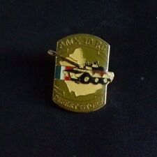 PIN'S  pins ARMEE  char tank  DESERT STORM   AMX 10 RC  (marque  SESA)