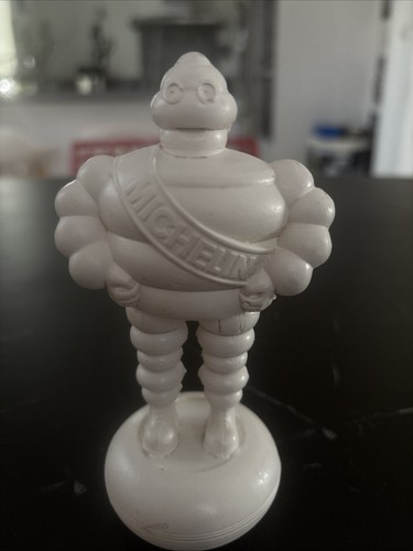 Michelin petite statuette - petite,