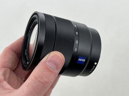 Sony sel1670 55mm 70mm f4 - sel1670, e