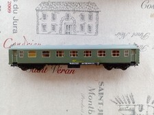 HO  Voiture Voyageur avec éclairage Electrotren .Train électrique .Locomotive .