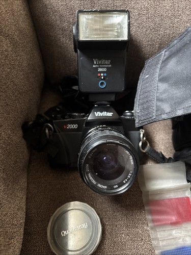 Vivitar v2000 with accessories