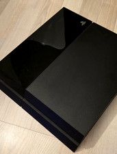 Sony PlayStation 4 500 Go Console de Salon - Noire Avec 2 manettes