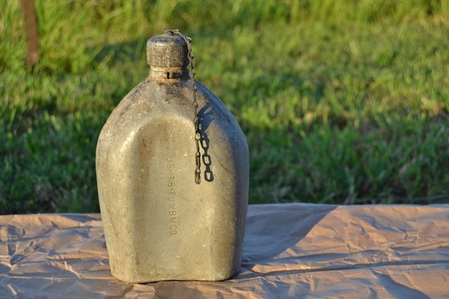 Gourde 1918 w b - us,