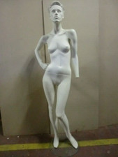 Mannequin Poupée De Vitrine