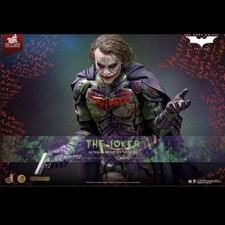 Hot Toys échelle 1/6 The Dark