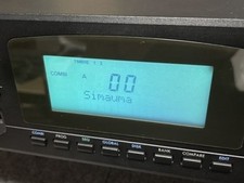 Synthétiseur Korg X3R monté en rack instruments de musique entretenus importa...