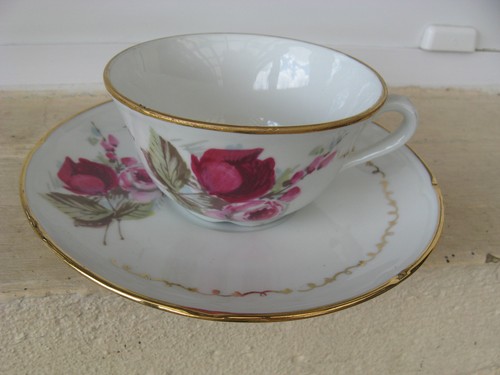 Tasse avec soucoupe porcelaine - avec,