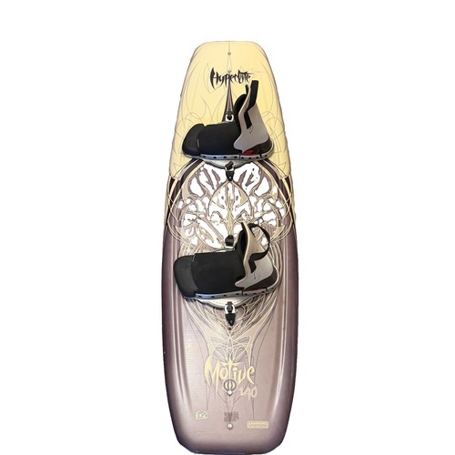 Hyperlite motive 140 wakeboard - 140,