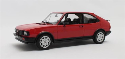 Cult cml131 alfa romeo - cult, 1/18