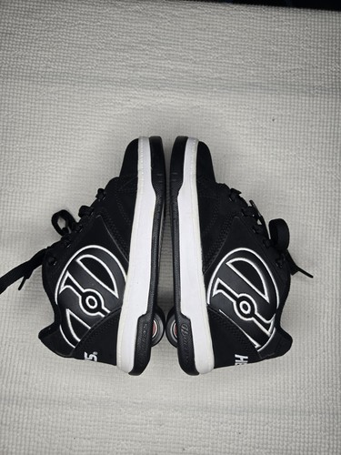 Heelys versatile athletic