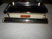 Ancienne balance de ménage