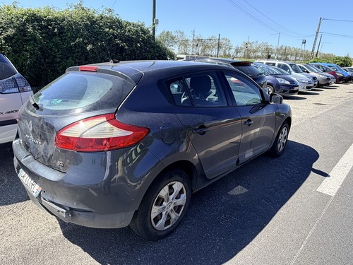 Porte renault mégane - 3,