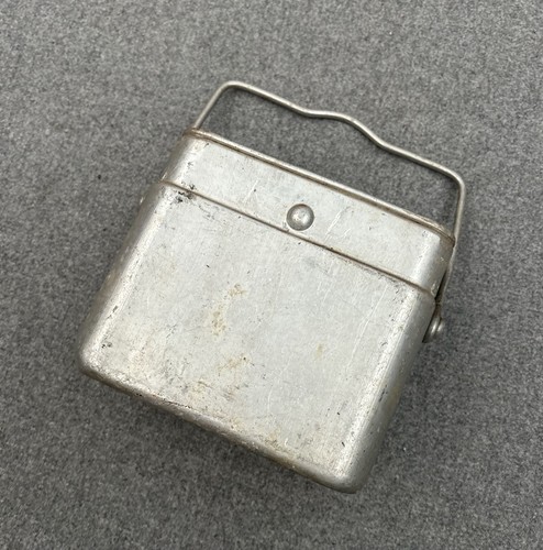 Bas gamelle modèle datée - gamelle,
