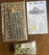 LOT ESCI 8370 206 GERMAN WW2 NO BOX 1/72 (249)