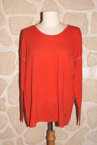 Pull rouge neuf taille - , s