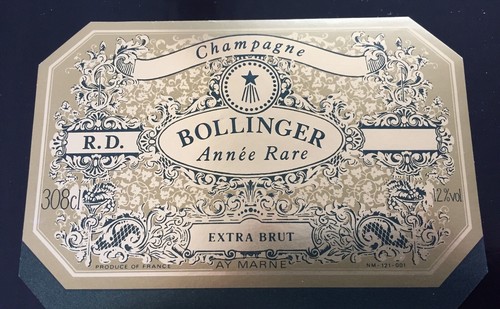 Une étiquette champagne - étiquette,