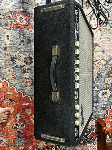 Fender custom vibrolux reverb - custom,
