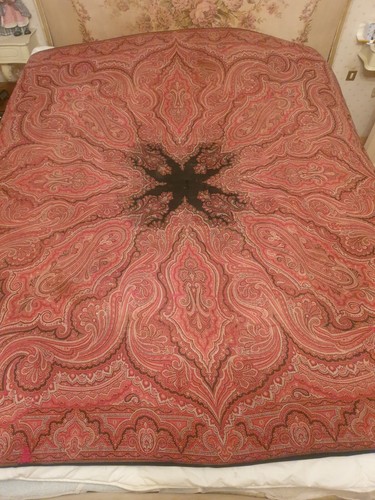 Beau tapis cashemire - , en