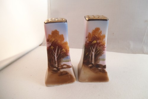 Vintage pair salt pepper - pair,