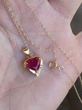 Collier coeur en or 9k diamants