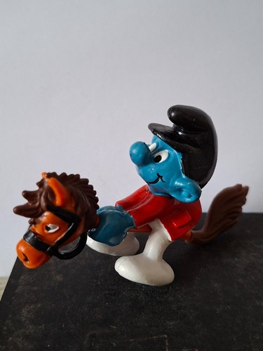 Super schtroumpf schleich - super,