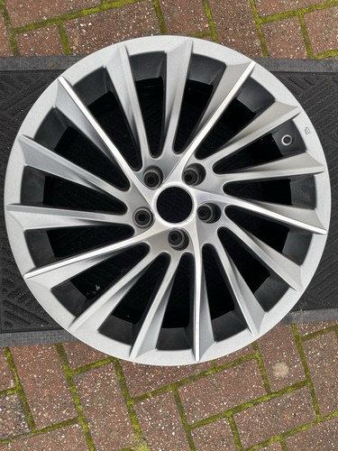 Alfa romeo giulietta - roue, 18"