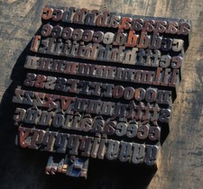 a-z anciens caractères