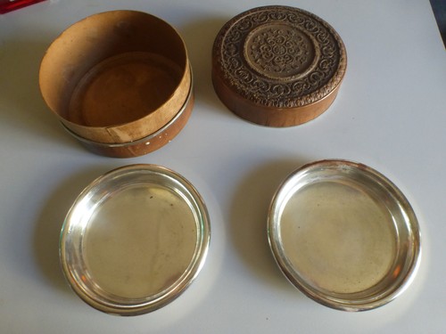 Duo dessous bouteille - de,