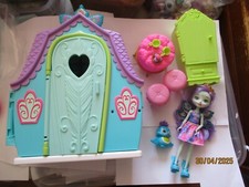 POUPEE ENCHANTIMALS " MAISON