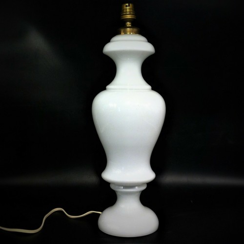 Elegant pied lampe - de,