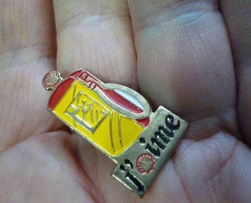 Pin pins épinglette insigne - pin's,