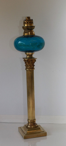 Lampe pétrole sur pied - lampe,