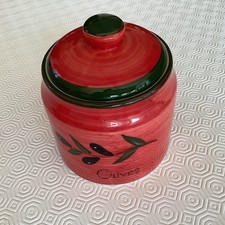 Poterie sur le thème des