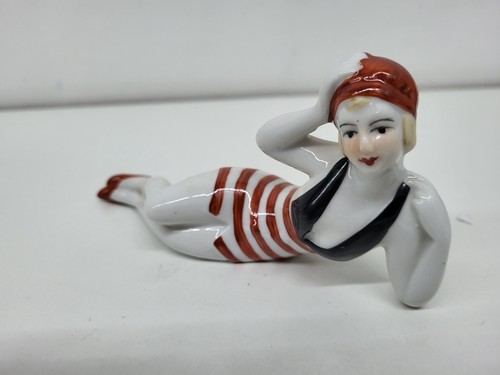 Figurine baigneuse pin - pin-up, sexy
