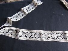 Ancien coupon dentelle de soie aux fuseaux