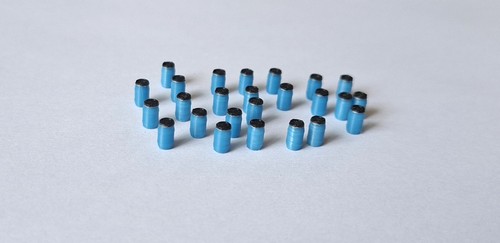 Lot bidons bleus fûts - bleus,