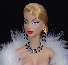 BARBIE FASHION ROYALTY