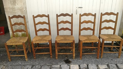 Chaises rustiques années 60 - années,