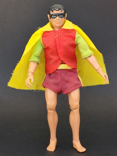 Figurine robin dc - (batman),