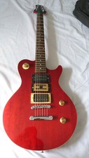 guitare type Les Paul rouge