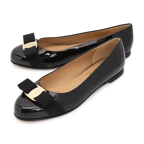 Salvatore ferragamo ballerines - ferragamo,