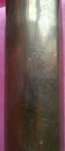 Belle douille obus sculptée - belle,