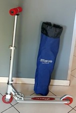 Trottinette Alu Dj Burg decathlon avec son sac