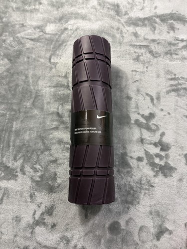 New nike textured foam roller - textured,