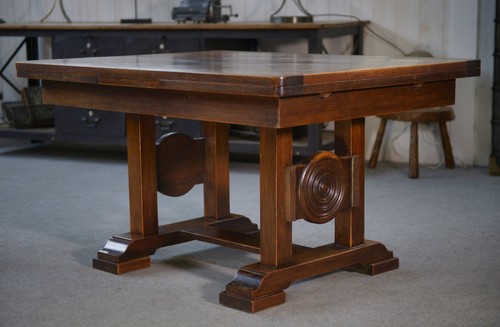 Table avec rallonges par
