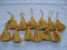 12 PETITS POMPONS GLAND