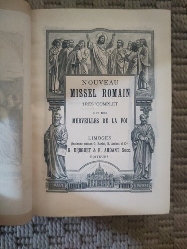 Nouveau missel romain tres - nouveau,
