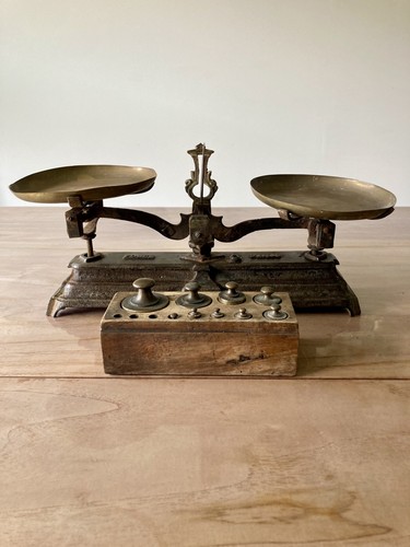 Balance cuisine ancienne - ancienne,