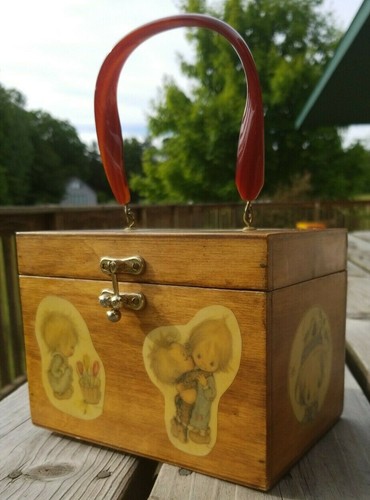 Vintage betsey clark - wood, box